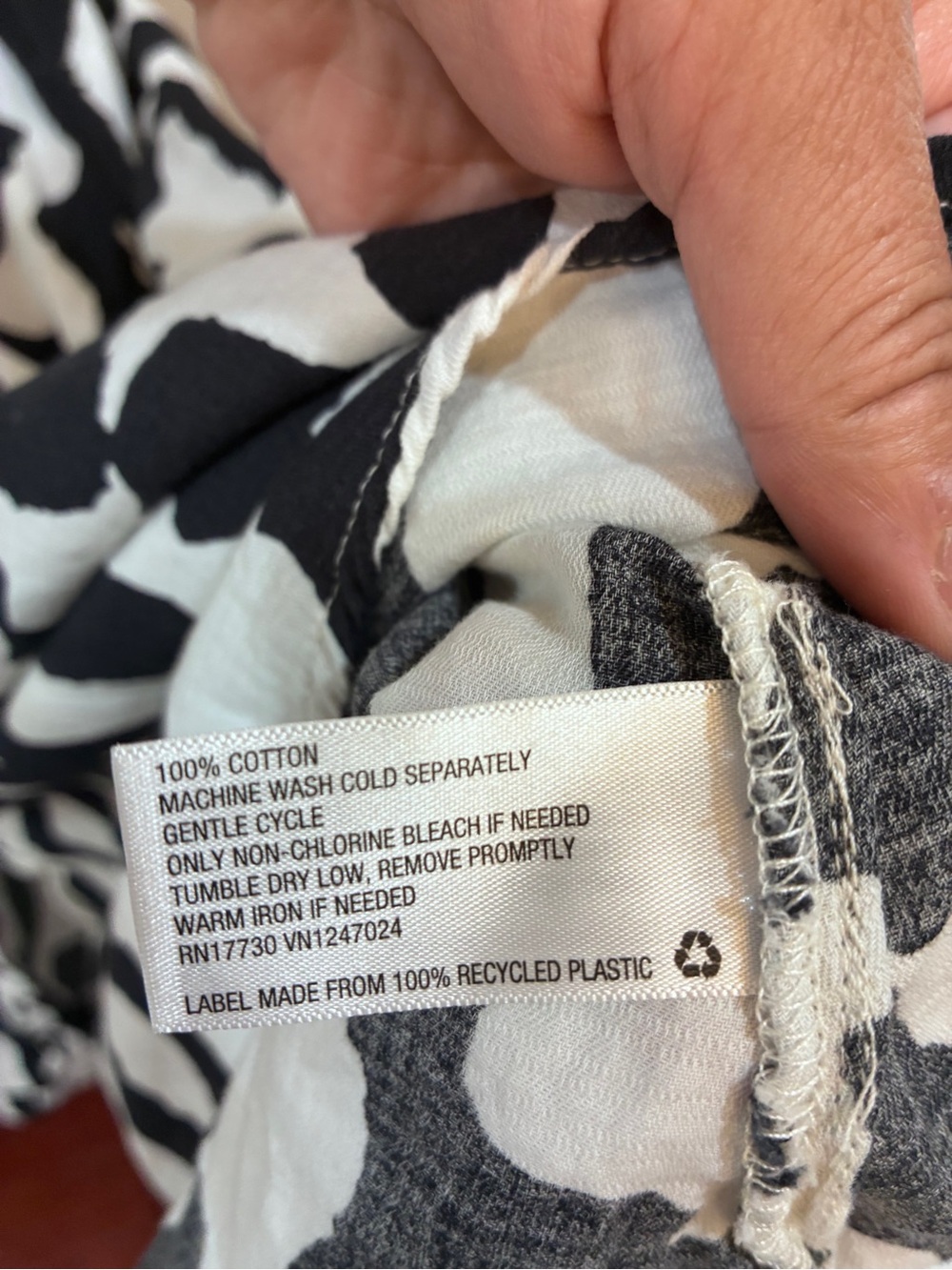 Ava & Viv Black and White Abstract Print Dress - Picture 8 of 9
